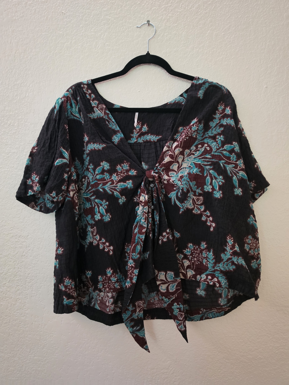 Free People Bronze Tag Size Xl Tie Front Crop
